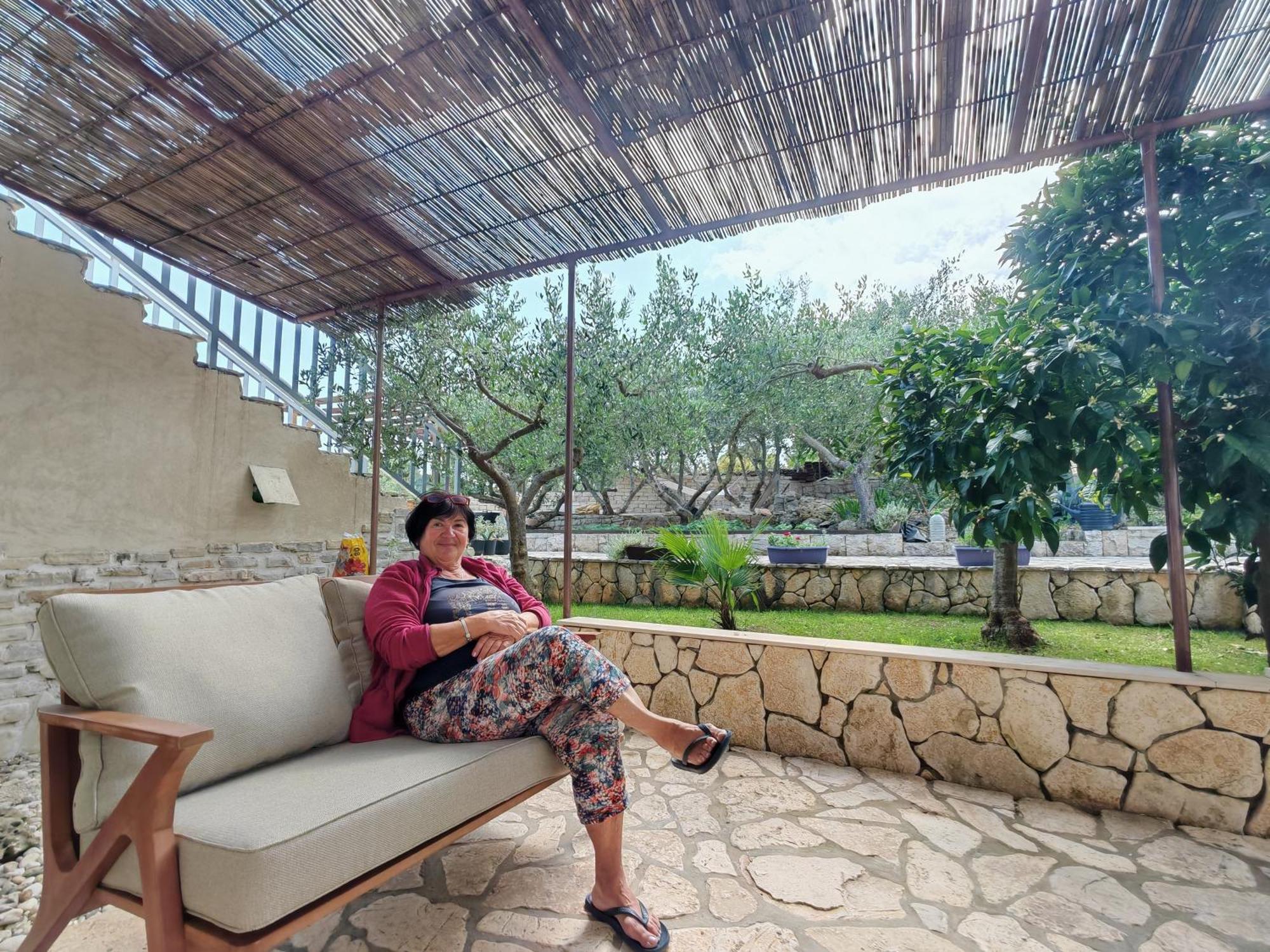 Seaview And Relax Apartment Lumbarda Luaran gambar